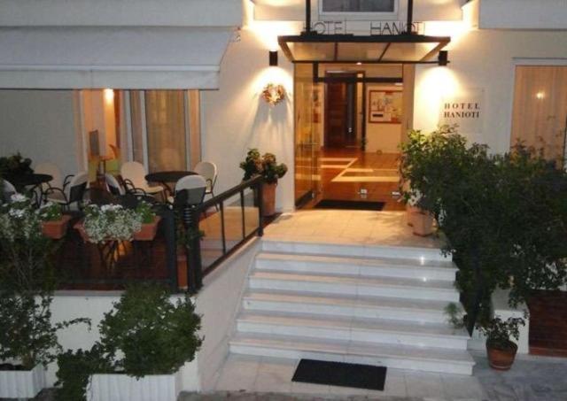 Hanioti Hotel Exterior photo