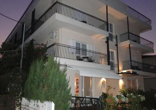 Hanioti Hotel Exterior photo