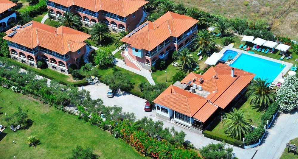 Hanioti Hotel Exterior photo