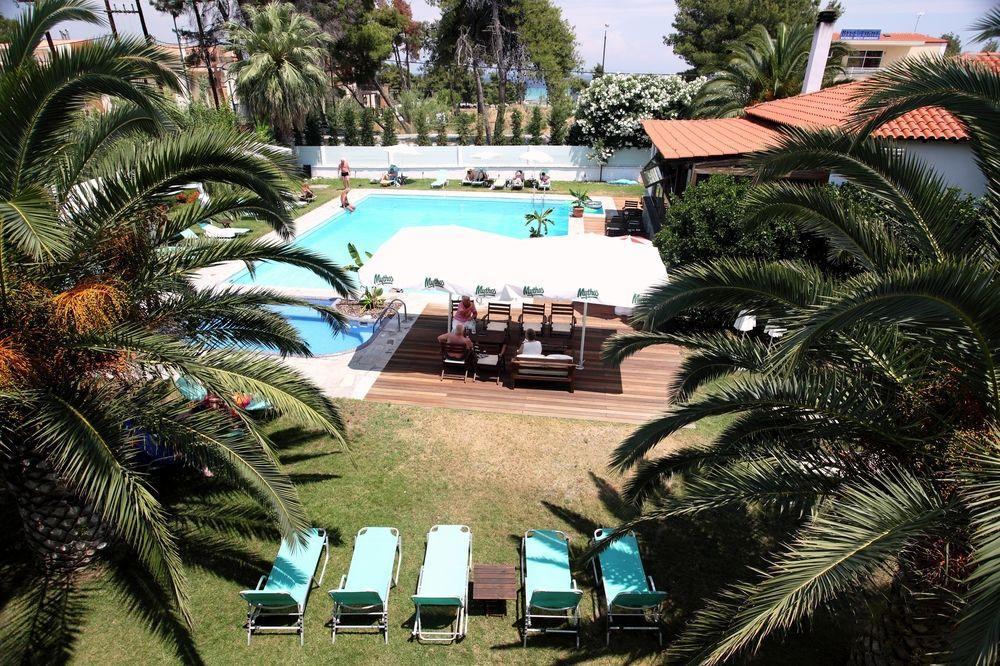 Hanioti Hotel Exterior photo