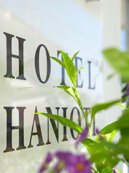 Hanioti Hotel Exterior photo